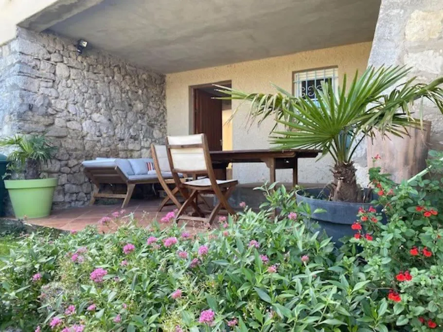 Les Terrasses De La Lure & Piscine Apartman Villemus